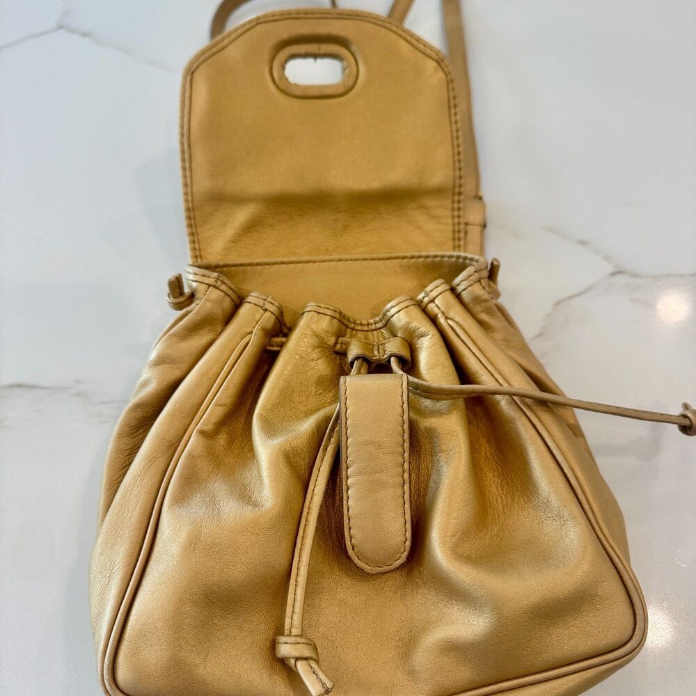 Bottega Veneta Intrecciato Mini Gold Leather Backpack - Picture 7 of 14